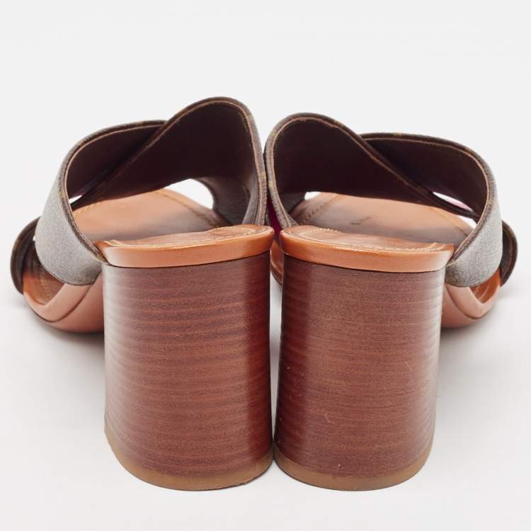 Pre Owned Louis Vuitton Brown/Pink Canvas Panorama Slide Sandals Size 38.5