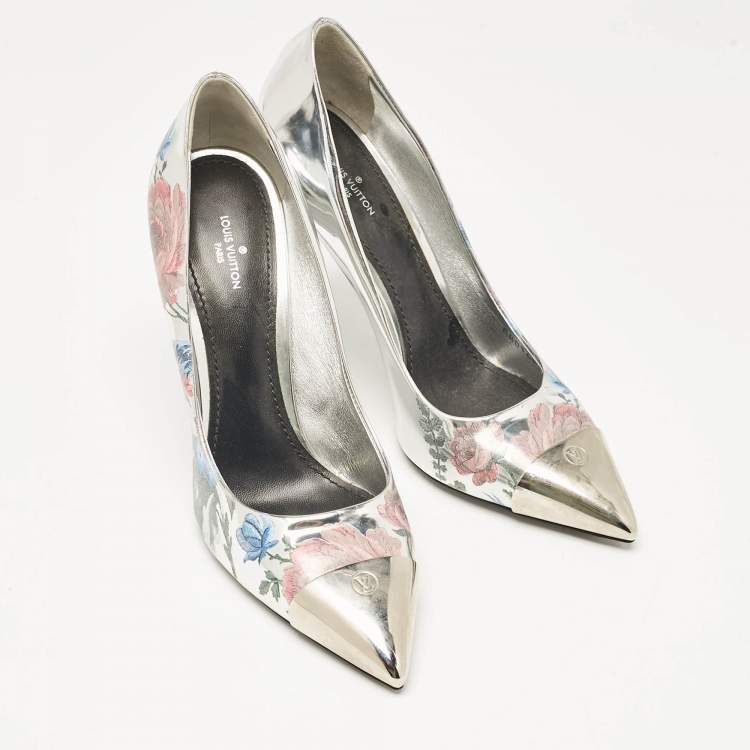Pre Owned Louis Vuitton Silver Patent Leather Chérie Pointed Toe Pumps Size 38.5