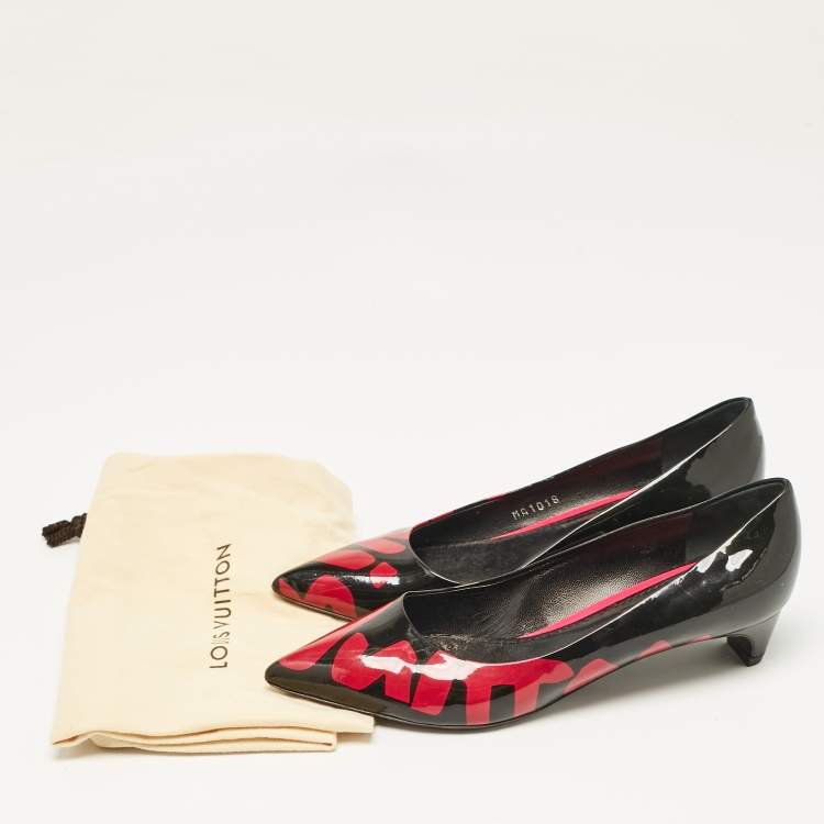 Pre Owned Louis Vuitton Black Patent Leather Graffiti Pointed Toe Pumps Size 35.5