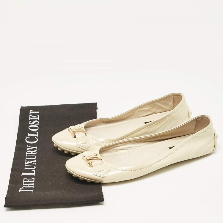 Pre Owned Louis Vuitton Cream Patent Leather Oxford Ballet Flats Size 37