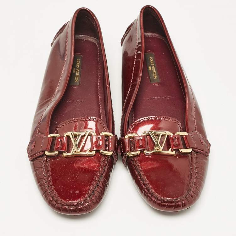 Pre Owned Louis Vuitton Burgundy Patent Leather Oxford Slip On Loafers Size 35.5