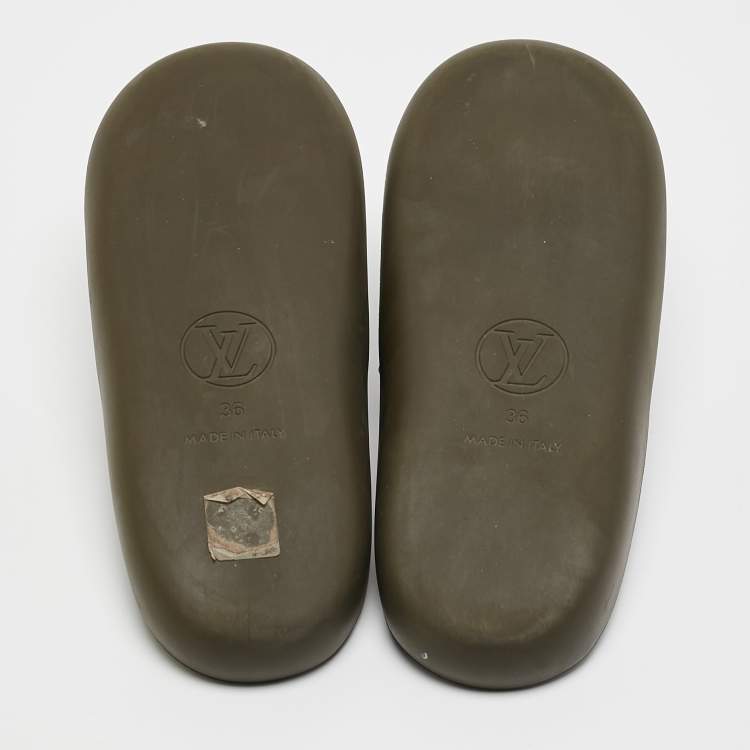 Pre Owned Louis Vuitton Green Green Rubber Sunbath Flat Slides Size 36