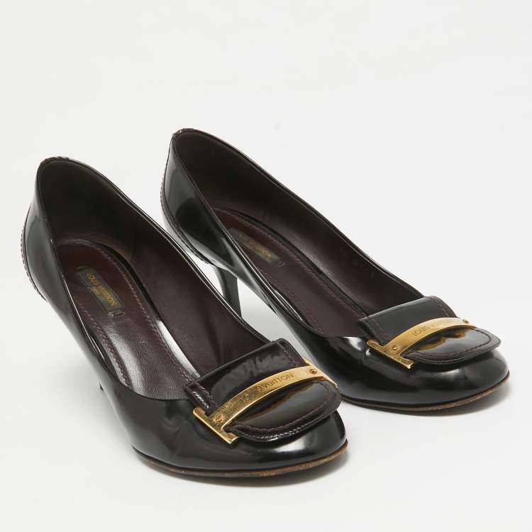 Pre Owned Louis Vuitton Amarante Patent Leather Metal Logo Pumps Size 40