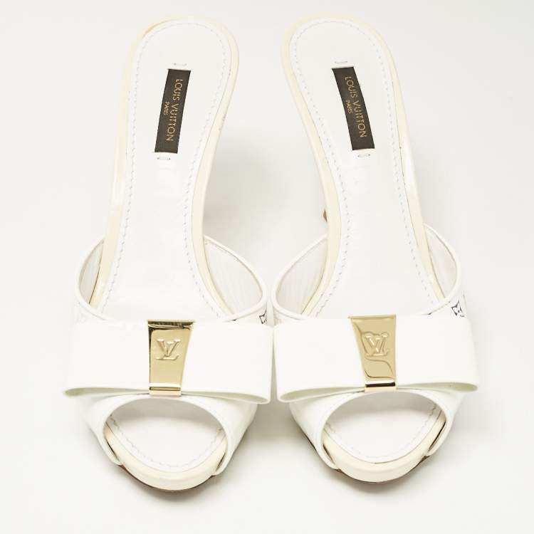 Pre Owned Louis Vuitton White Multicolore Monogram Canvas and Patent Leather Slide Sandals Size 37