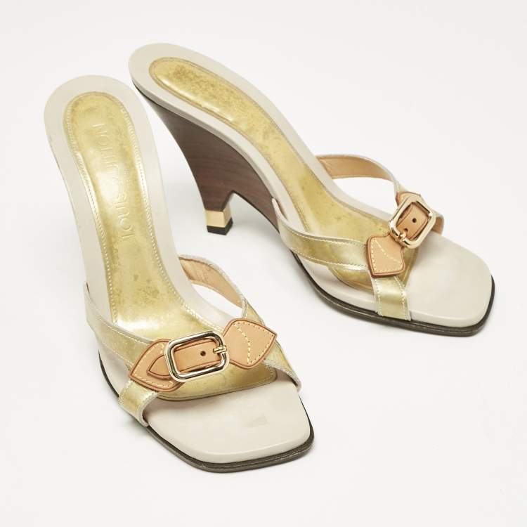 Pre Owned Louis Vuitton Gold Patent Leather Buckle Detail Slide Sandals Size 39