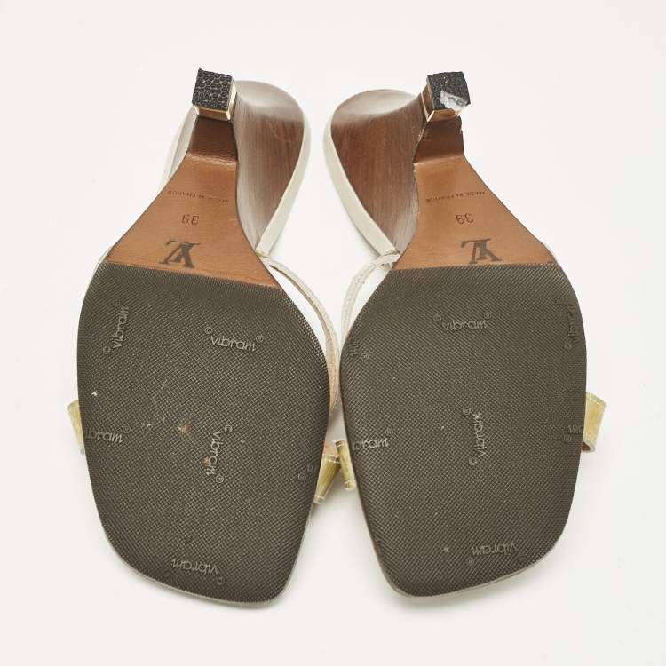 Pre Owned Louis Vuitton Gold Patent Leather Buckle Detail Slide Sandals Size 39
