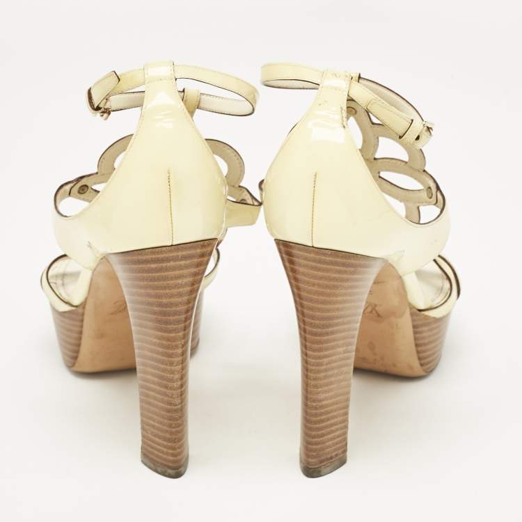 Pre Owned Louis Vuitton Cream Patent Leather Platform Sandals Size 38