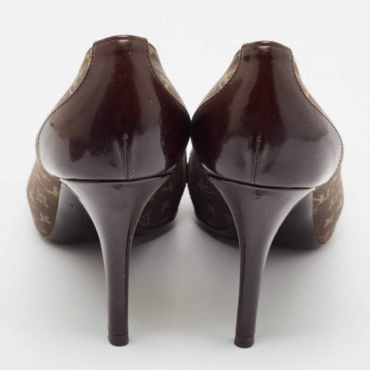 Pre Owned Louis Vuitton Brown Canvas and Patent Leather Judy Peep Toe Pumps Size 38.5