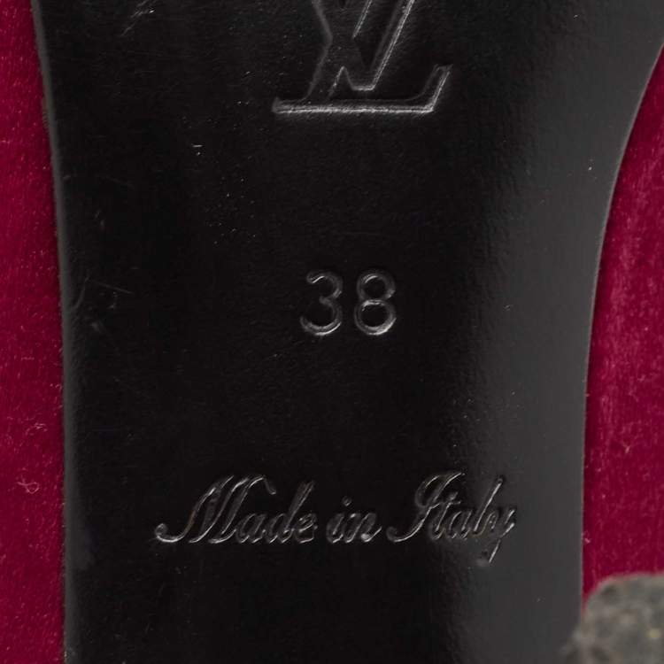 Pre Owned Louis Vuitton Burgundy Lace and Satin Crystal Embellished Pumps Size 38
