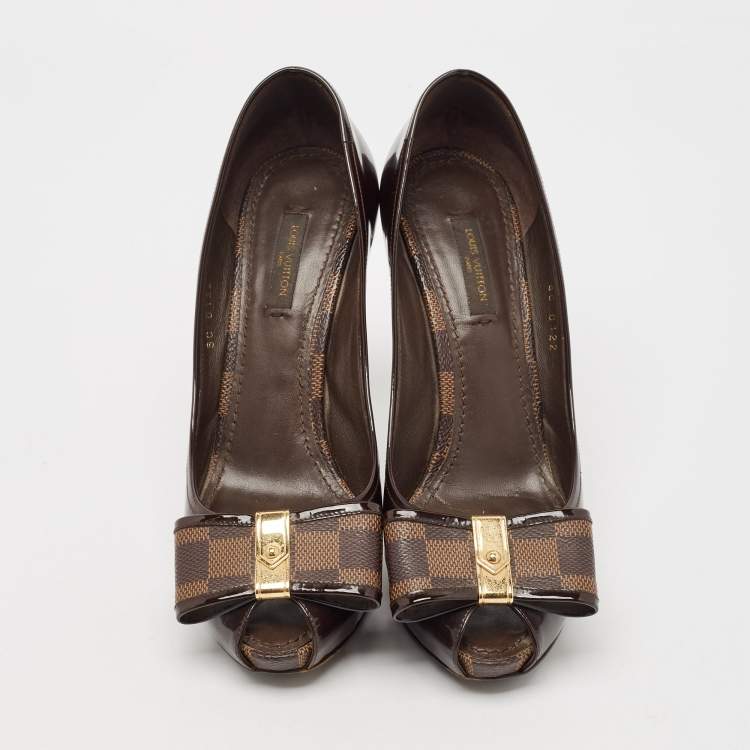 Pre Owned Louis Vuitton Brown Patent Leather Bow Peep Toe Pumps Size 37.5