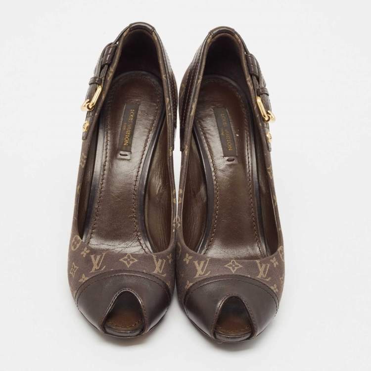 Pre Owned Louis Vuitton Brown Canvas and Leather Mini Lin Peep Toe Pumps Size 38.5