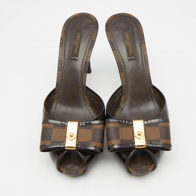 Pre Owned Louis Vuitton Brown Patent Leather and Damier Ebene Bow Slide Sandals Size 39