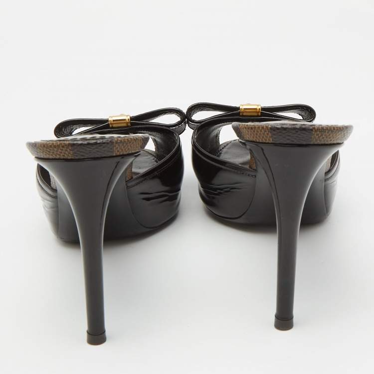 Pre Owned Louis Vuitton Brown Patent Leather and Damier Ebene Bow Slide Sandals Size 39