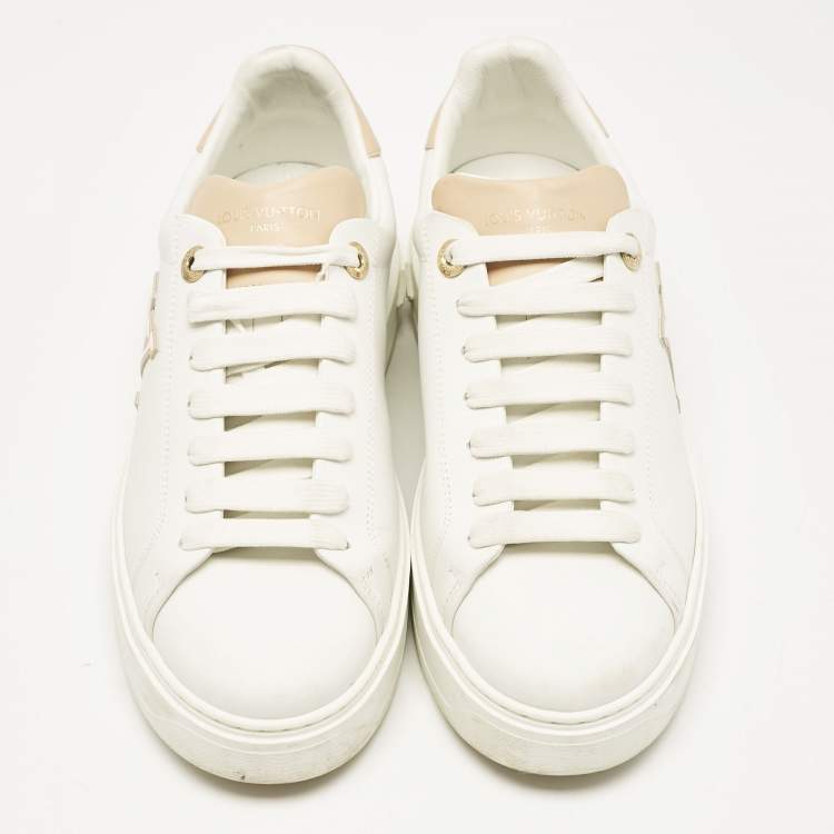 Pre Owned Louis Vuitton White/Beige Leather Time Out Sneakers Size 39