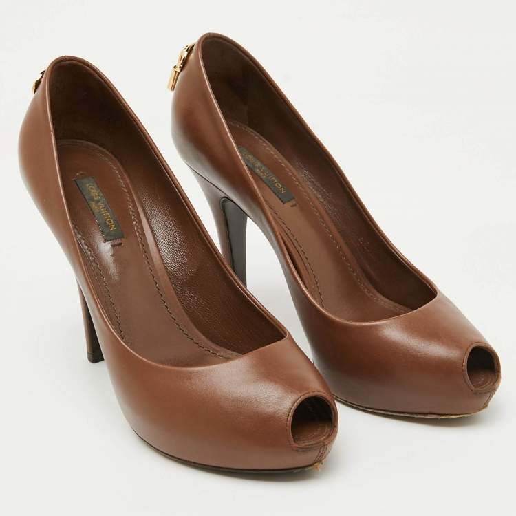 Pre Owned Louis Vuitton Brown Leather Oh Really! Platform Peep Toe Pumps Size 36.5