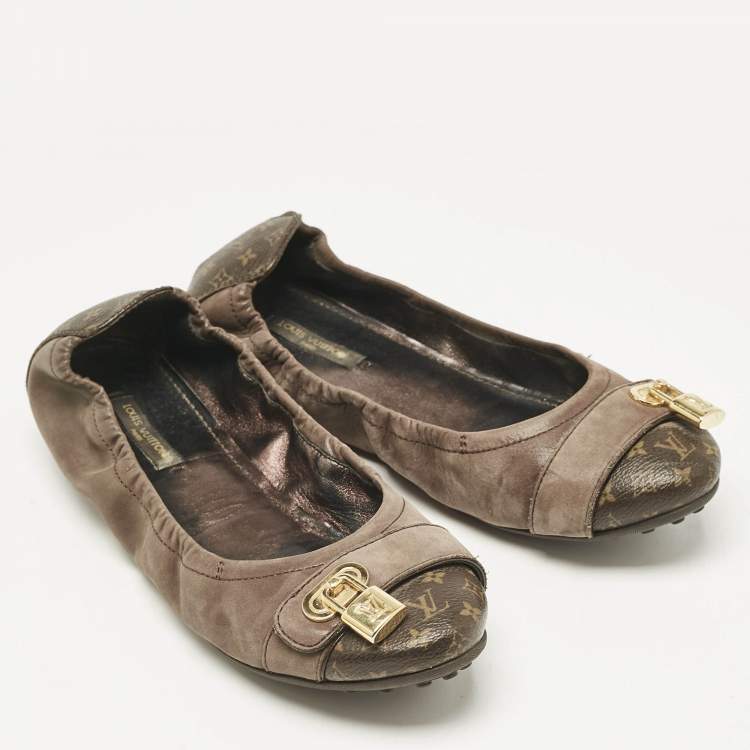 Pre Owned Louis Vuitton Brown Nubuck and Monogram Canvas Lucky Ballet Flats Size 38