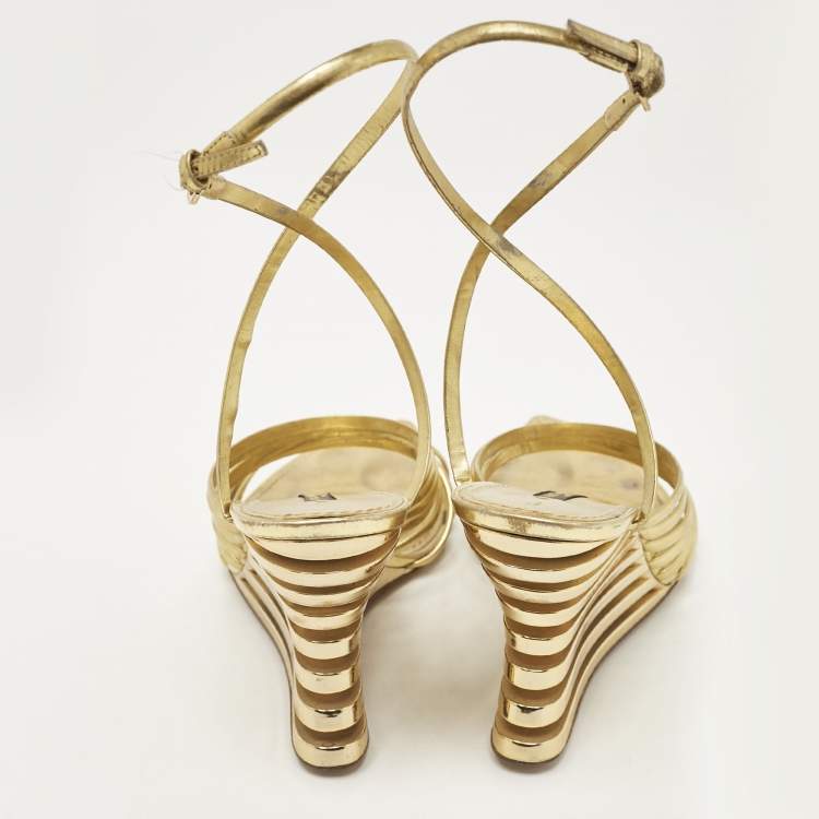 Pre Owned Louis Vuitton Gold Leather Strappy Wedge Sandals Size 40