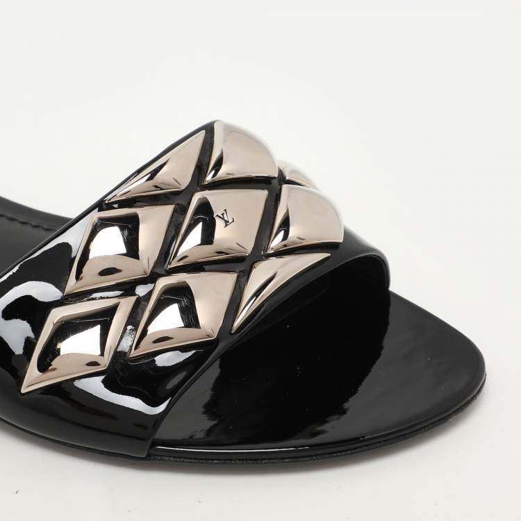 Pre Owned Louis Vuitton Black Patent Leather Studded Flats Size 38.5