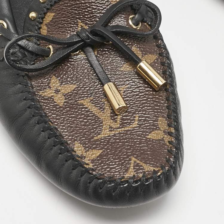 Pre Owned Louis Vuitton Brown Monogram Coated Canvas And Leather Gloria Loafers Size 36