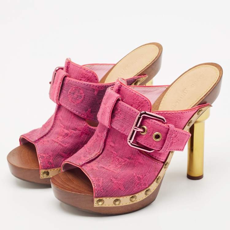 مملوكة مسبقًا Louis Vuitton Pink Monogram Denim Rosa Platform Clogs Size 37