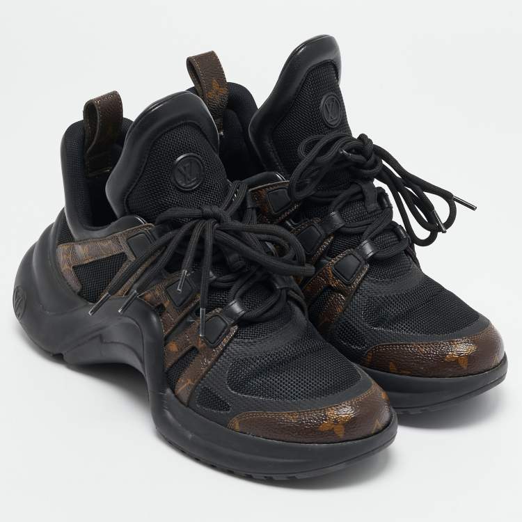 مملوكة مسبقًا Louis Vuitton Black Mesh and Monogram Canvas Archlight Sneakers Size 39