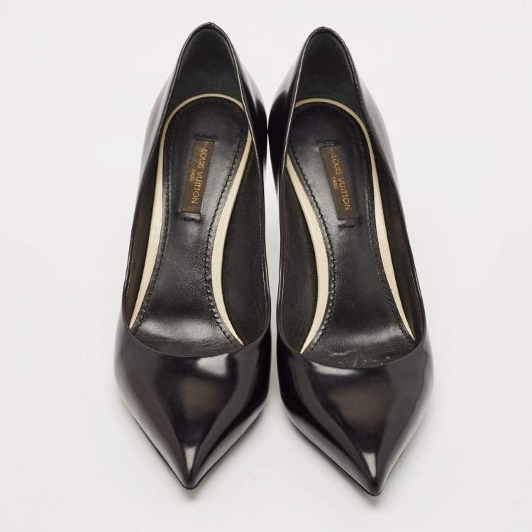 Pre Owned Louis Vuitton Black Patent Leather Eyeline Pumps Size 36.5