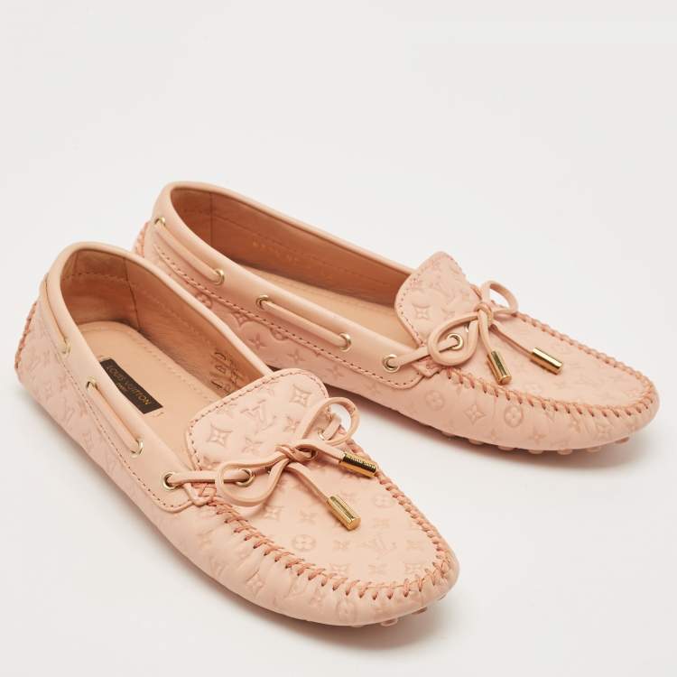 Pre Owned Louis Vuitton Beige Leather Gloria Driver Loafers Size 37.5