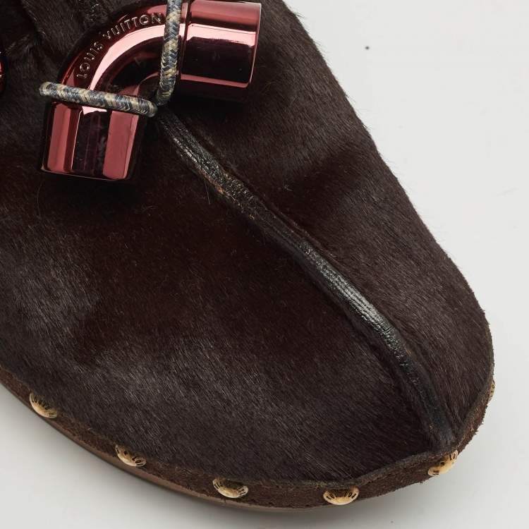 Pre Owned Louis Vuitton Brown Calf Hair Buckle Clogs Size 38