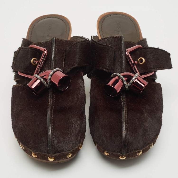 Pre Owned Louis Vuitton Brown Calf Hair Buckle Clogs Size 38