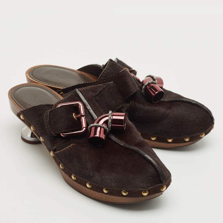 Pre Owned Louis Vuitton Brown Calf Hair Buckle Clogs Size 38