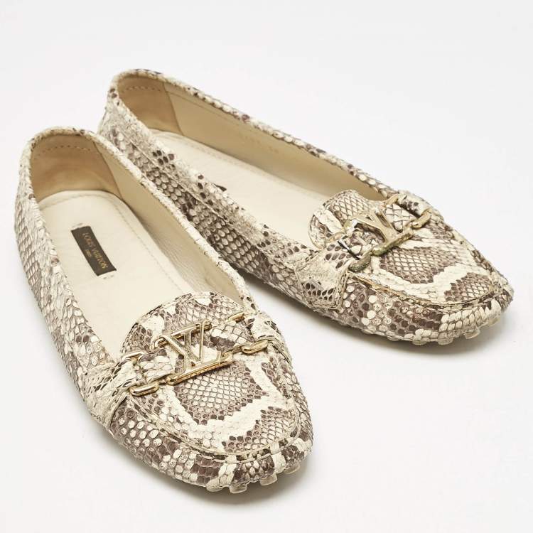 Pre Owned Louis Vuitton Cream Python Monte Carlo Loafers Size 38.5