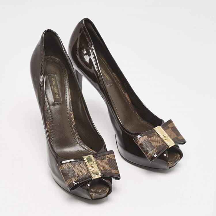 Pre Owned Louis Vuitton Brown Vernis Leather Valentine Peep Toe Pumps Size 37.5