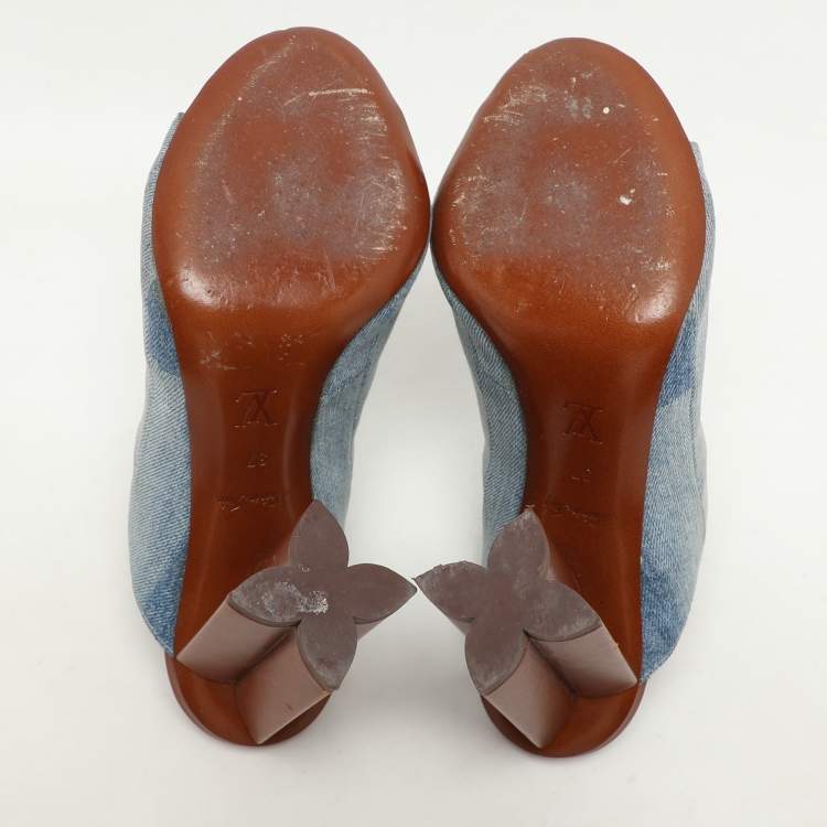 Pre Owned Louis Vuitton Faded Blue Patchwork Denim Flower Heel Mules Size 37