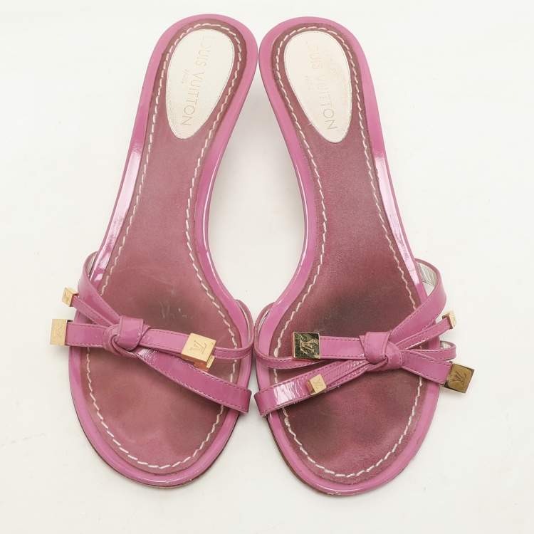 Pre Owned Louis Vuitton Pink Patent Leather Bow Slide Sandals Size 36.5