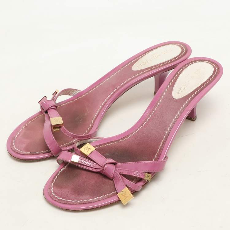 Pre Owned Louis Vuitton Pink Patent Leather Bow Slide Sandals Size 36.5
