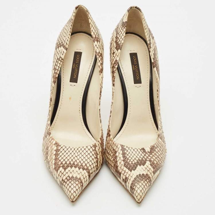 Pre Owned Louis Vuitton Brown/Cream Python Leather Eyeline Pointed Toe Pumps Size 38