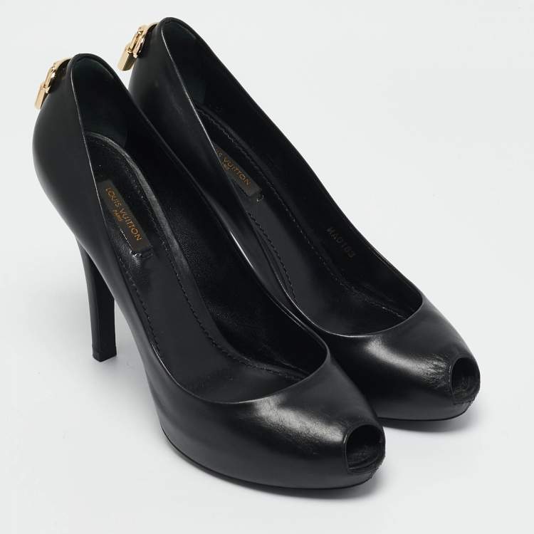 Pre Owned Louis Vuitton Black Leather Oh Really! Pumps Size 38
