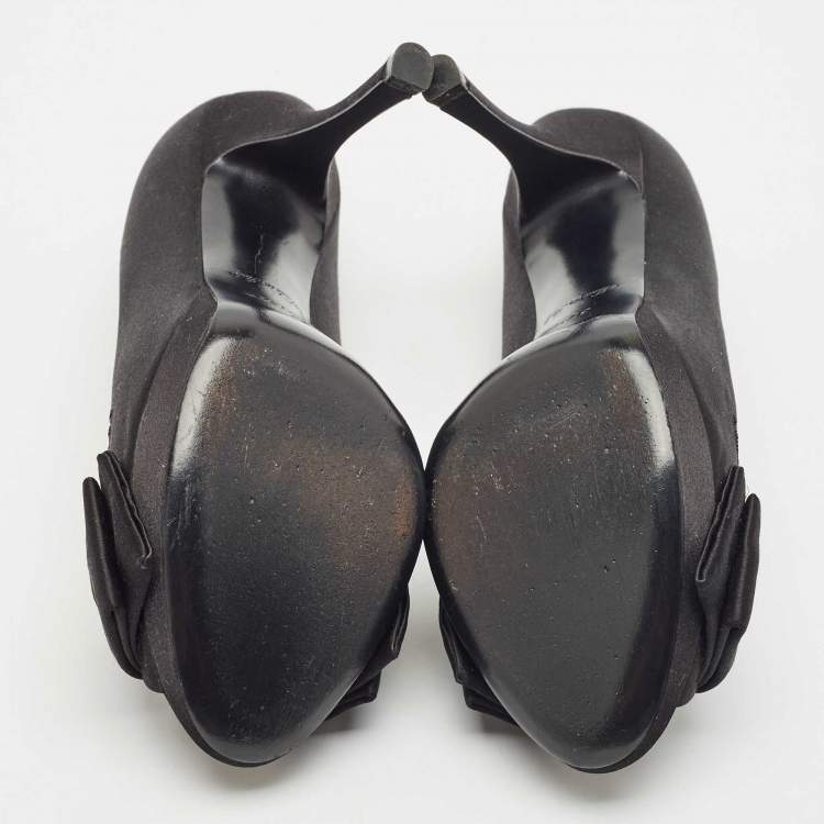 Pre Owned Louis Vuitton Black Satin Bow Peep Toe Pumps Size 37.5