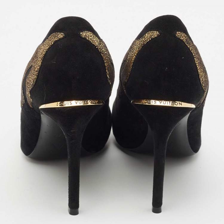 Pre Owned Louis Vuitton Black Suede fetish Pumps Size 37.5