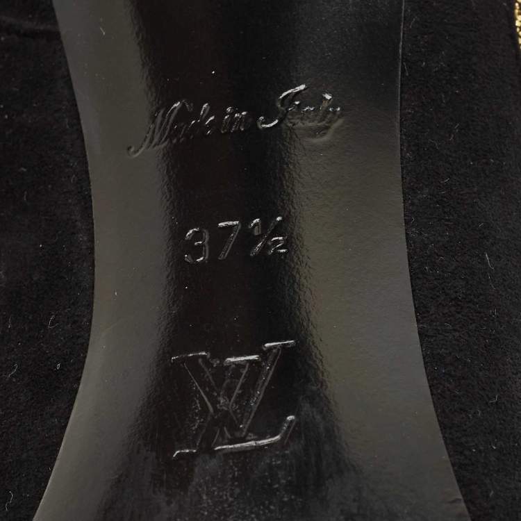 Pre Owned Louis Vuitton Black Suede fetish Pumps Size 37.5