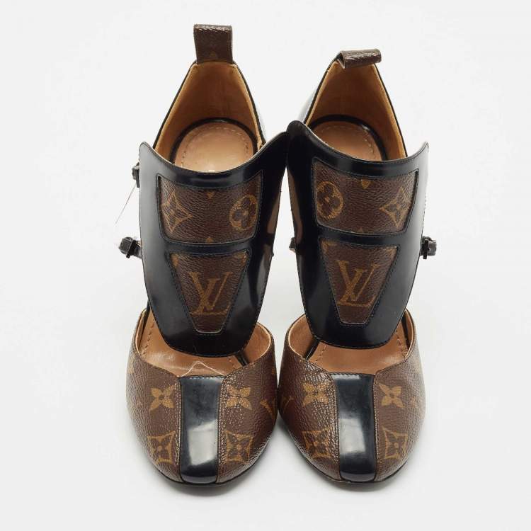 Pre Owned Louis Vuitton Black Patent Leather and Monogram Canvas Headline Pumps Size 37