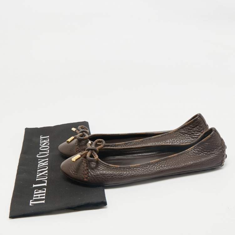 مملوكة مسبقًا Louis Vuitton Brown Leather And Damier Ebene Canvas Bow Ballet Flats Size 39