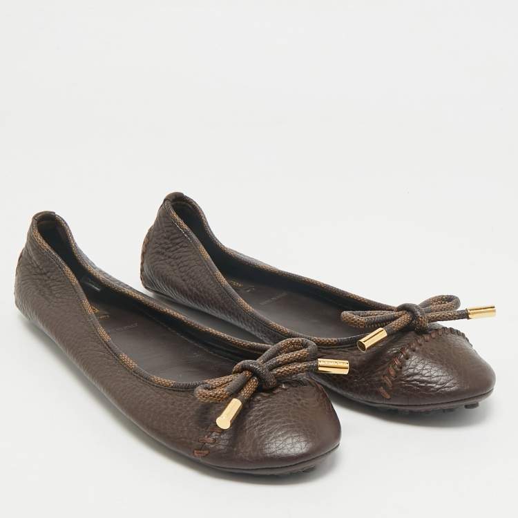 مملوكة مسبقًا Louis Vuitton Brown Leather And Damier Ebene Canvas Bow Ballet Flats Size 39