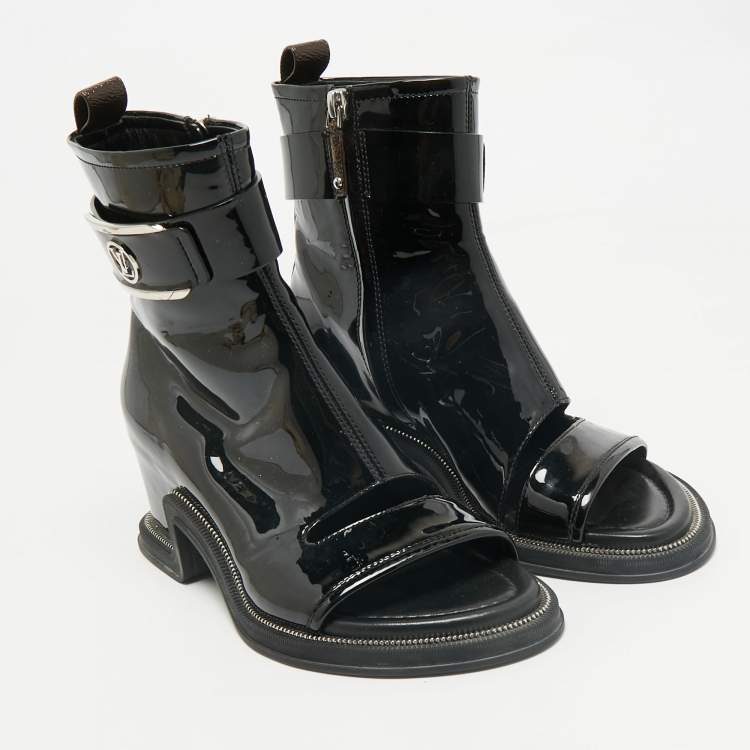 Pre Owned Louis Vuitton Black Patent Leather Moonlight Ankle Boots Size 37
