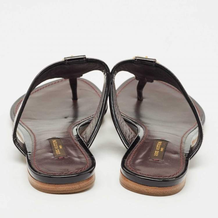 مملوكة مسبقًا Louis Vuitton Burgundy Patent Leather Thong Flat Slides  Size 38.5