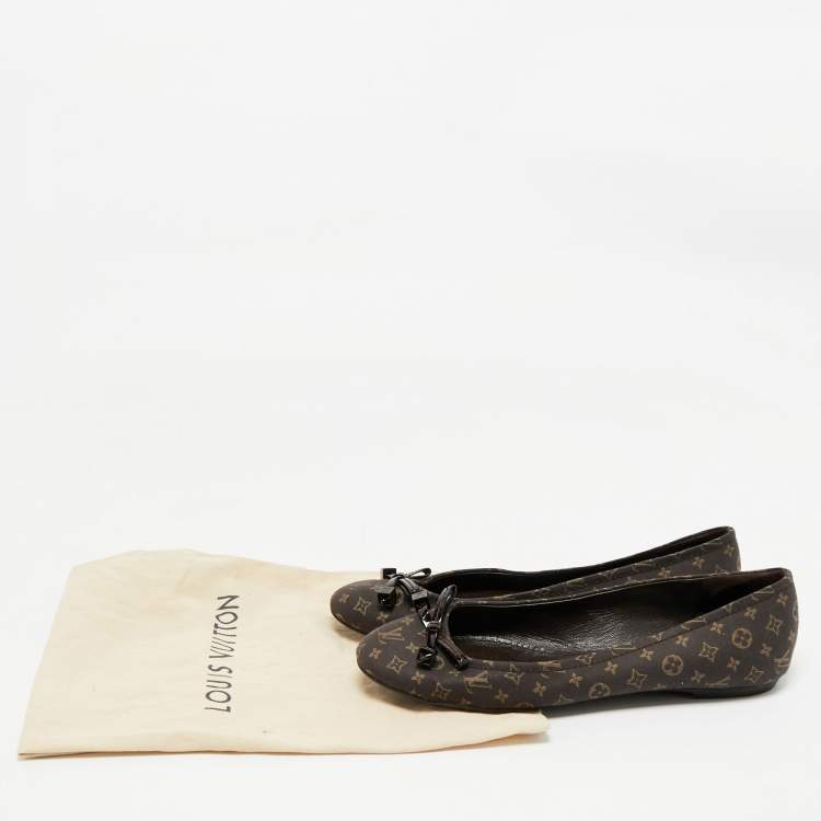 Pre Owned Louis Vuitton Brown Monogram Mini Lin Canvas Debbie Ballet Flats Size 37.5
