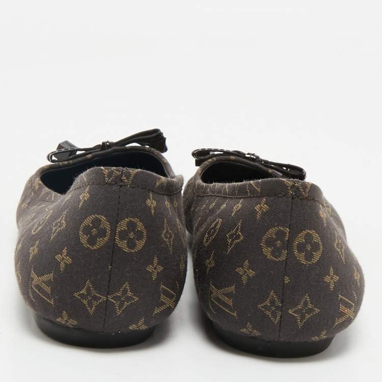 Pre Owned Louis Vuitton Brown Monogram Mini Lin Canvas Debbie Ballet Flats Size 37.5