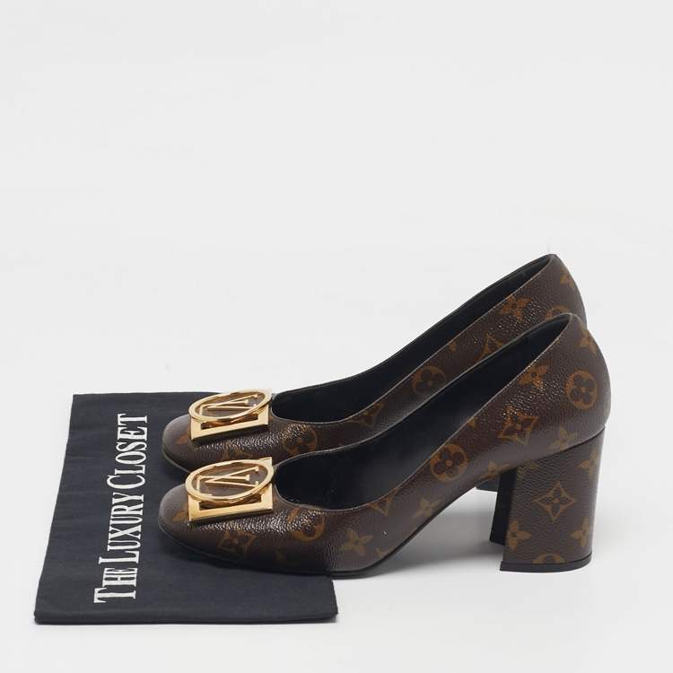 Pre Owned Louis Vuitton Monogram Canvas Madeleine Pumps Size 39