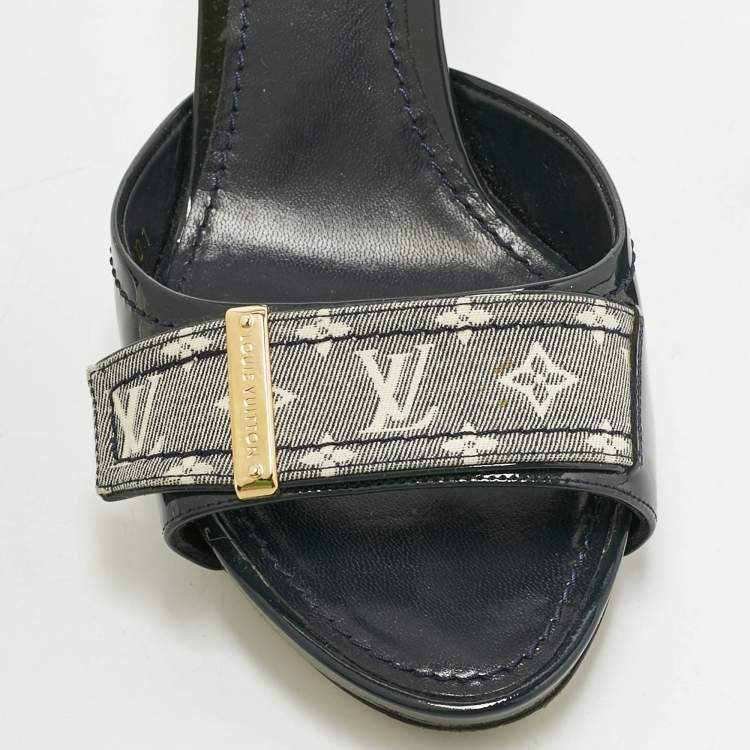 Pre Owned Louis Vuitton Black Blue Denim and Patent Leather Mini Lin Mules Size 38.5
