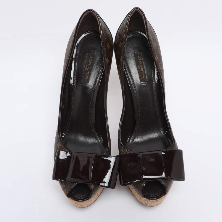 Pre Owned Louis Vuitton Brown Monogram Canvas And Patent Leather Rivoli Cork Peep Toe Platform Pumps 41